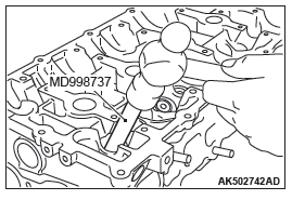 Mitsubishi Outlander. Engine Overhaul