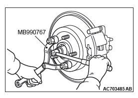 Mitsubishi Outlander. Rear Suspension